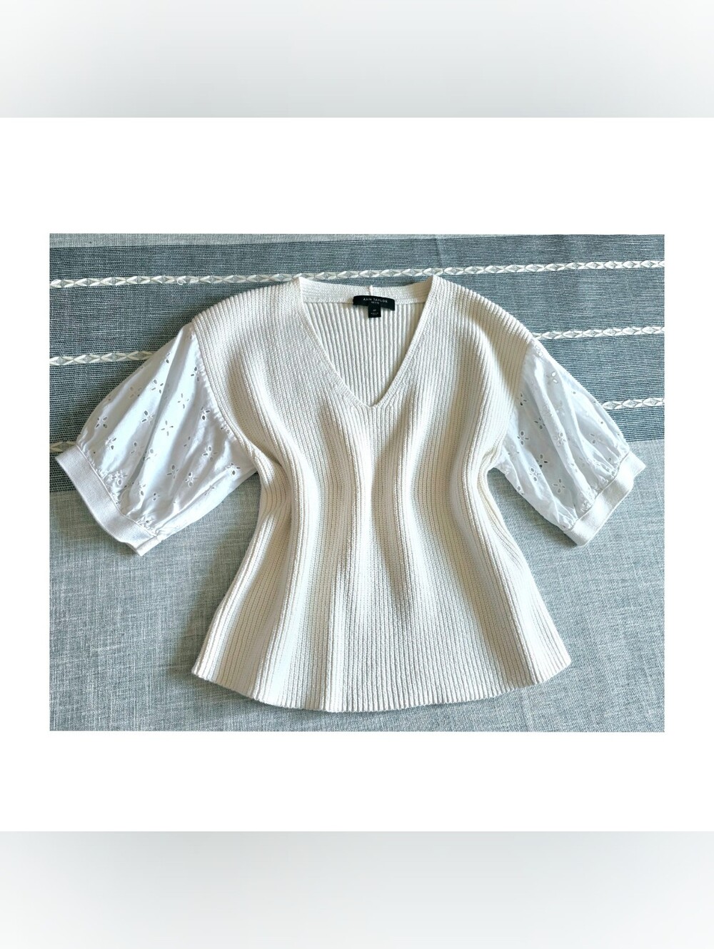 Ann Taylor | White V-Neck Ribbed Knit Top with Eyelet Puff Sleeves
